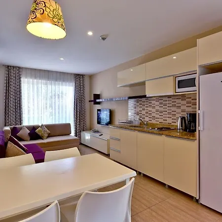 Garden Aparthotel