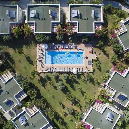 Garden Aparthotel